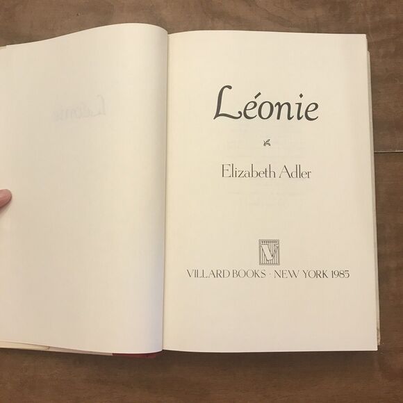 Leonie by Elizabeth A. Adler (1985, HC) - GOOD - Picture 3 of 8